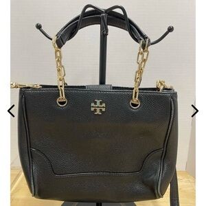 Tory Burch Carter small black pebbled leather gold hardware 8x8.5